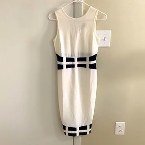 ** Final price ** Fashion nova white and black body con dress
